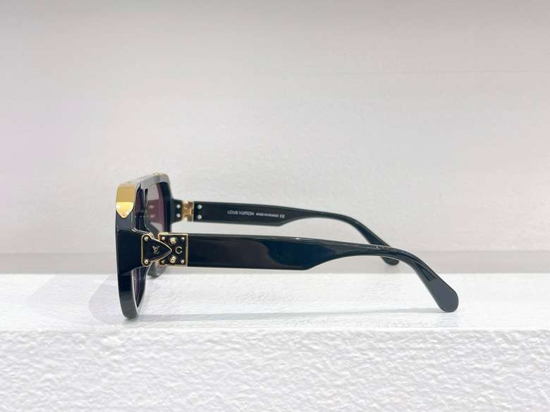 Picture of LV Sunglasses _SKUfw55765331fw